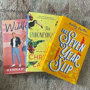 Book Bundle: Hannah Grace, Ashley Poston, & Christina Lauren